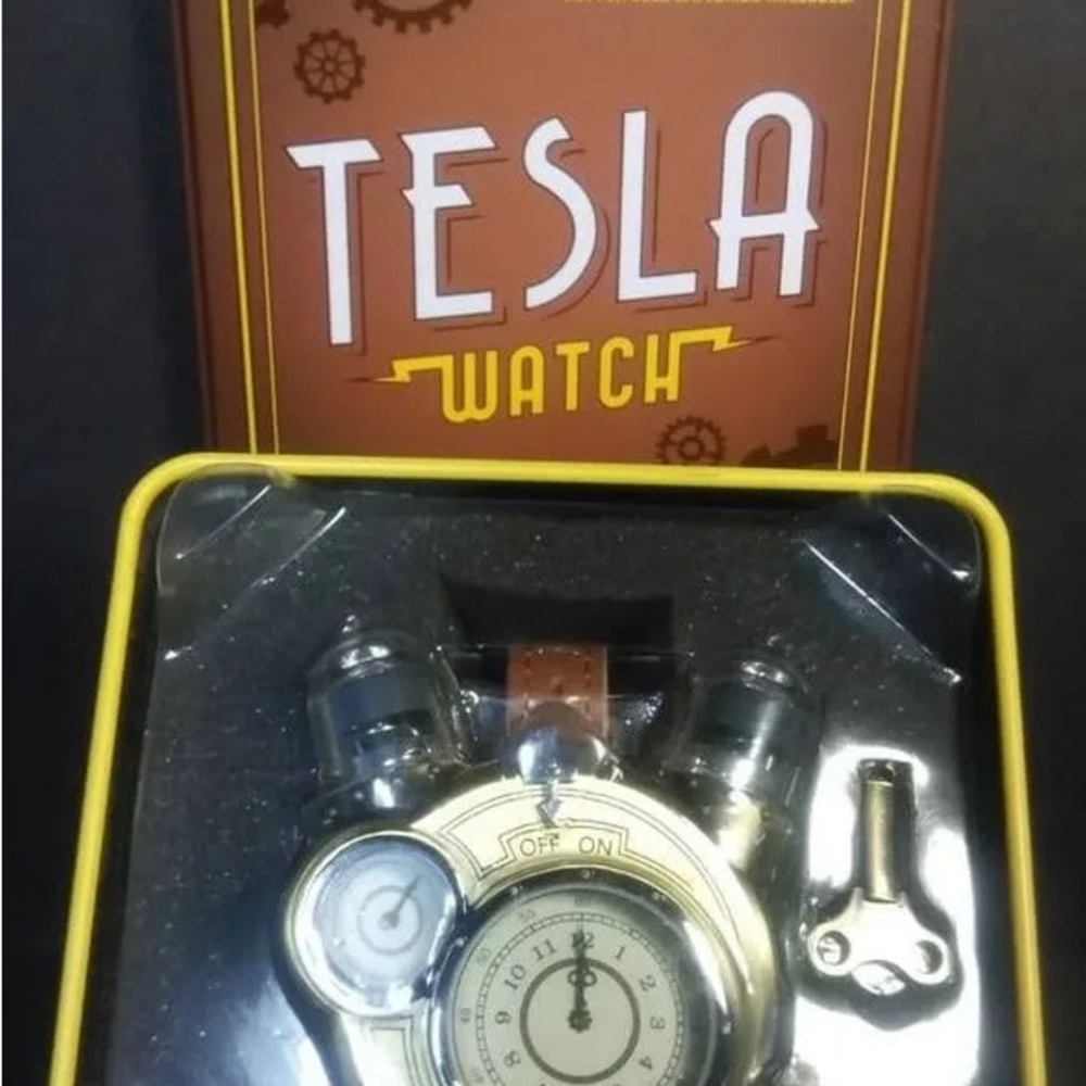Tesla watch - Picture 6 of 10